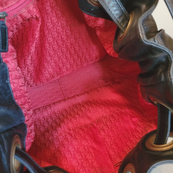 AUTH DIOR Drawstring Bag - Picture 8 of 11